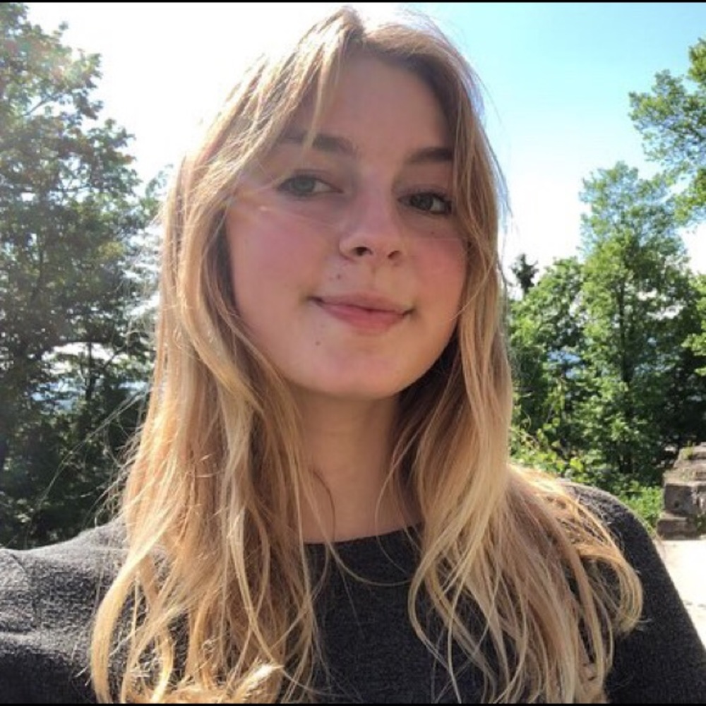 Meet your Posher, Cienna